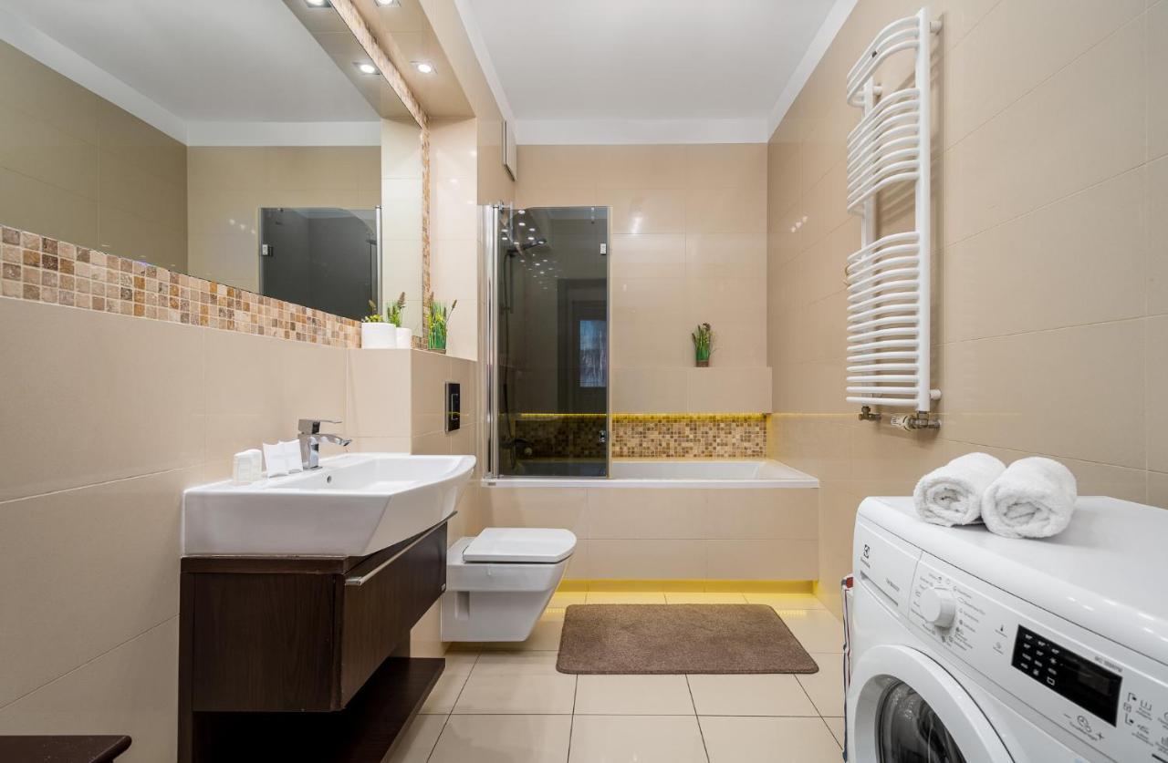 Apart D&k Free Parking Grojecka 194 Butas