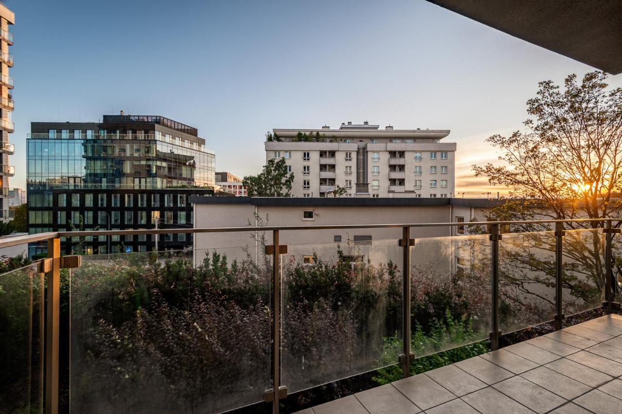 Apart D&k Free Parking Grojecka 194 Appartement *